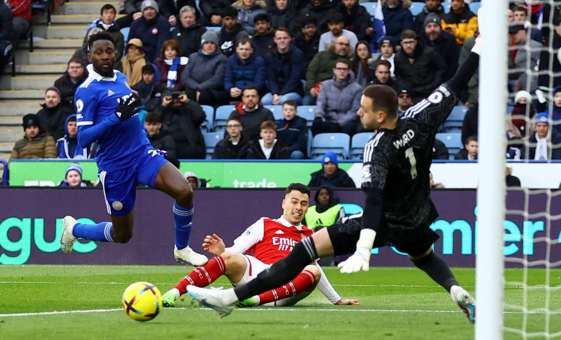 这一碰撞并 这一碰撞并